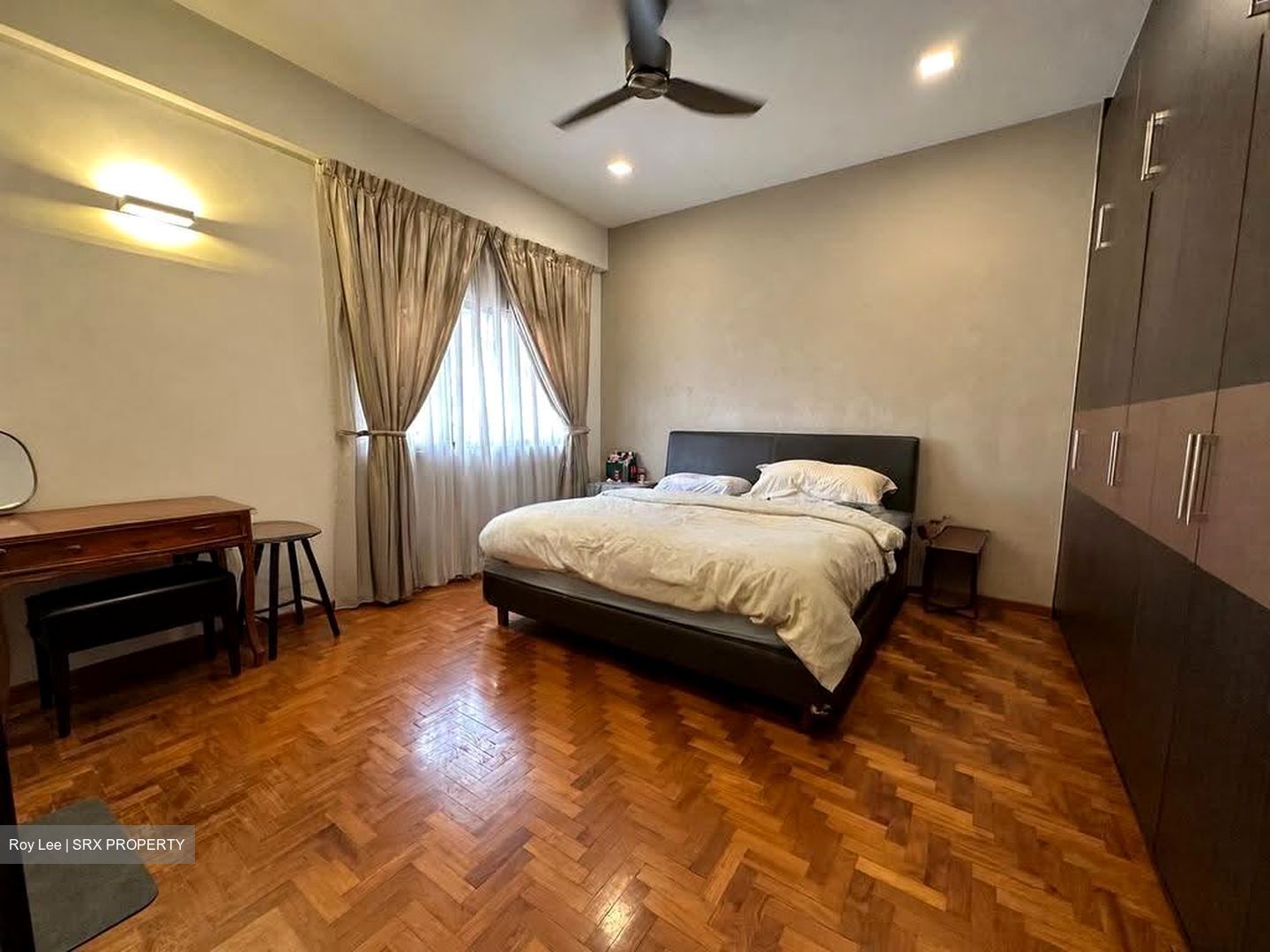 Dbella Terrace (D19), Terrace #631497301